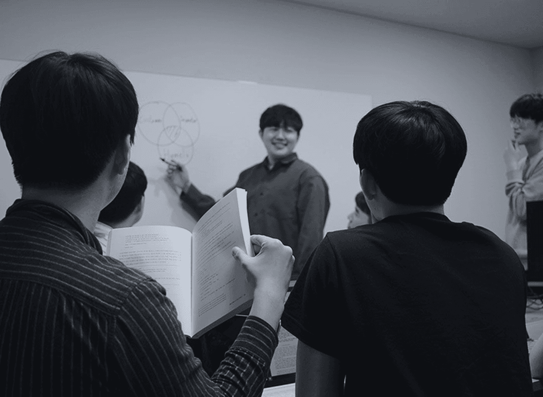 휴멜로 창업 멤버와 AI 보이스 연구진 소개 이미지